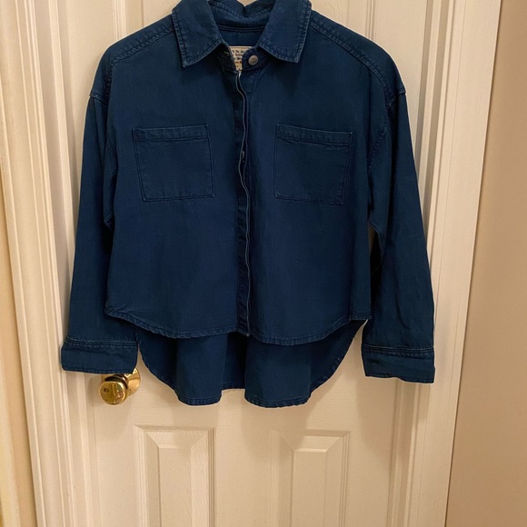Sandrine Rose Tops - Sandrine Rose denim chambray double pocket high low button up shirt